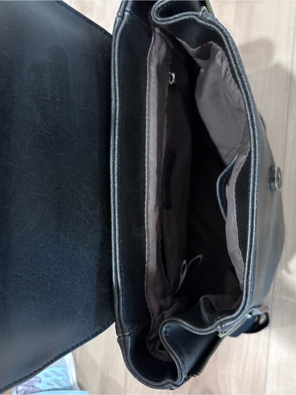 Matt & Nat Black Vegan Leather Flap Backpack - Picture 4 of 9